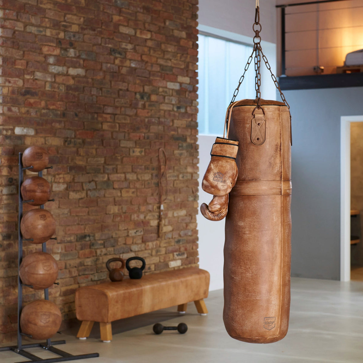 Buy leather punching bag | ARTZT Vintage