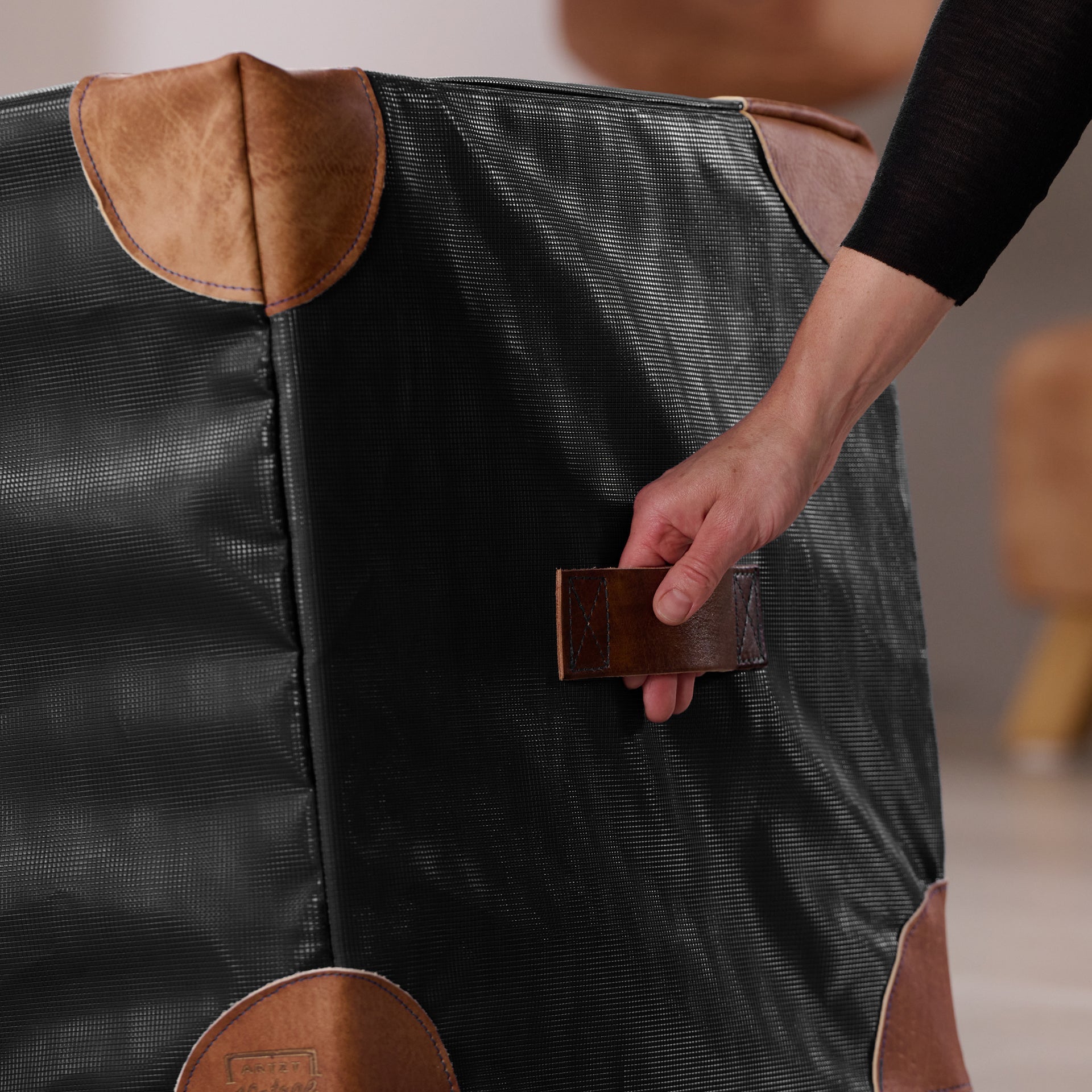 Cube Sitzwürfel BLACK | ARTZT vintage